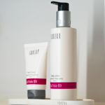 Afbeeldingen van Hand & Body Lotion Fuchsia 69